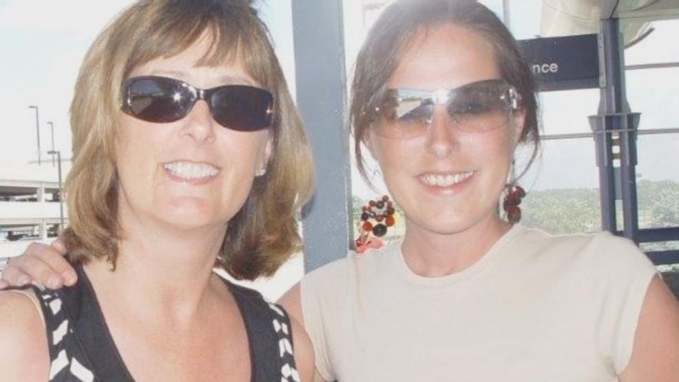 Eating disorder victim and mom.jpg Eating disorder victim and mom.jpg