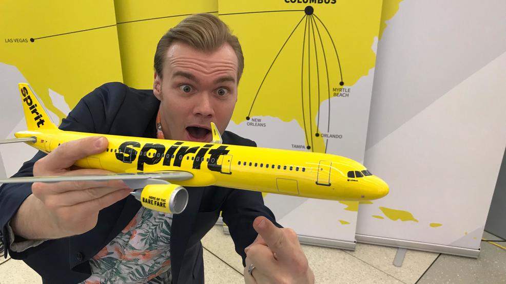 spirit airlines toy plane