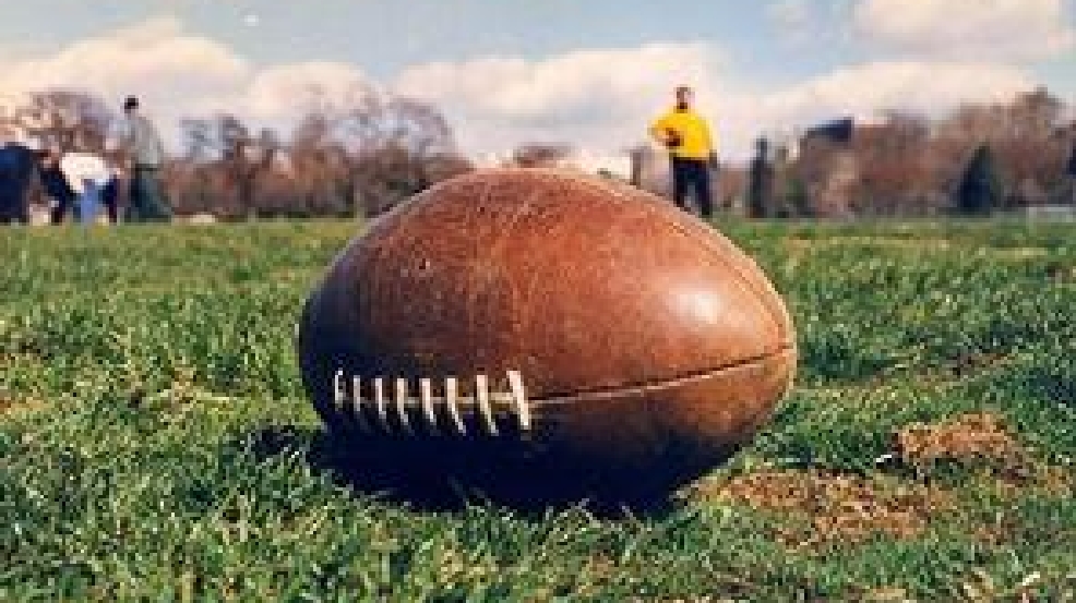 footballellipsewdc3march2006_2005_elvert_barnes_cc_by_20_flickr_296.jpg