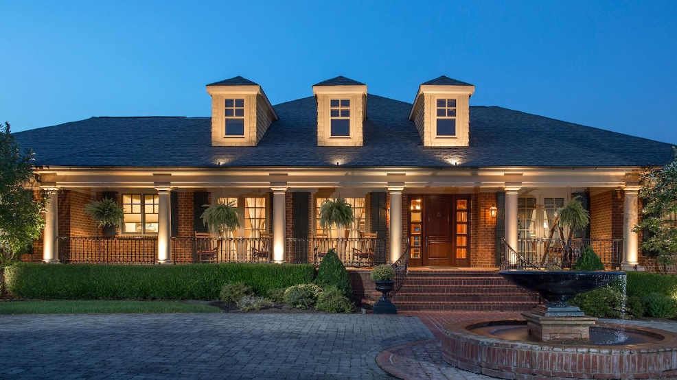 This White Oak Home Is One Of The Flyest Ranch Houses We've Ever Seen Cincinnati Refined This White Oak Home Is One Of The Flyest Ranch Houses We've Ever Seen Cincinnati Refined