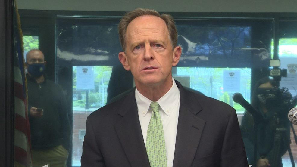 Toomey stops in Wilkes-Barre to push reintroduction of Thin Blue Line Act