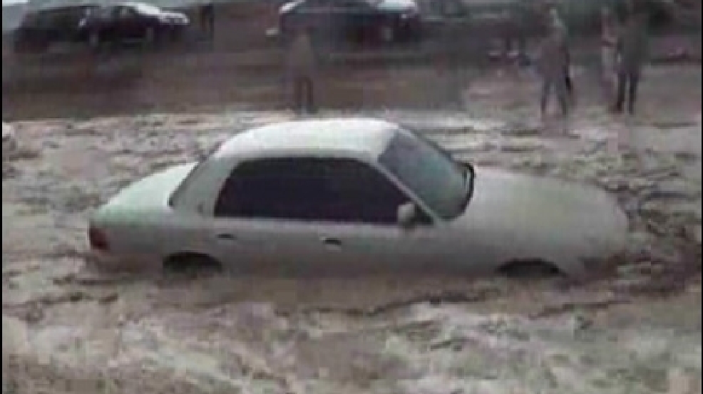 140805_highway_flooding.jpg