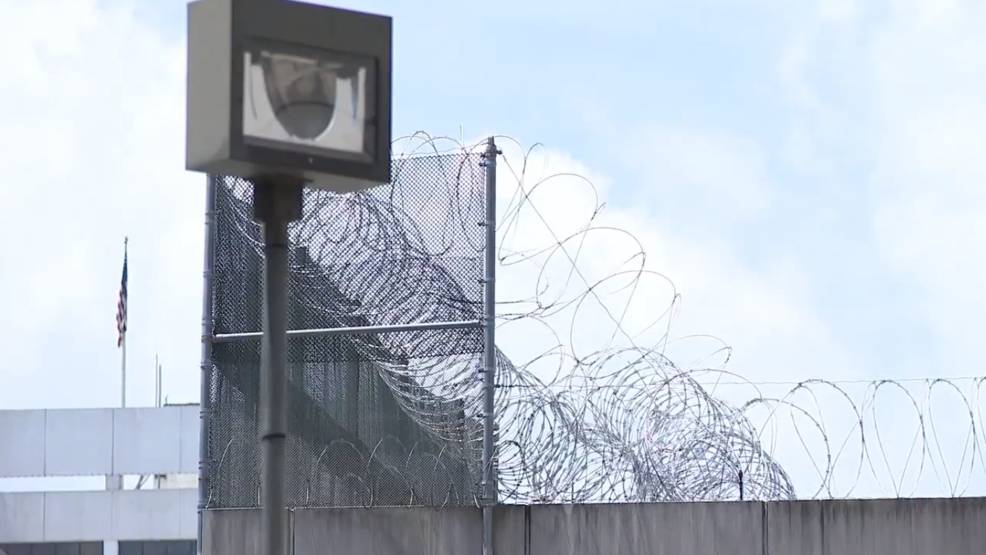 Private prison firm preps for 2020 ‘worst case scenario’